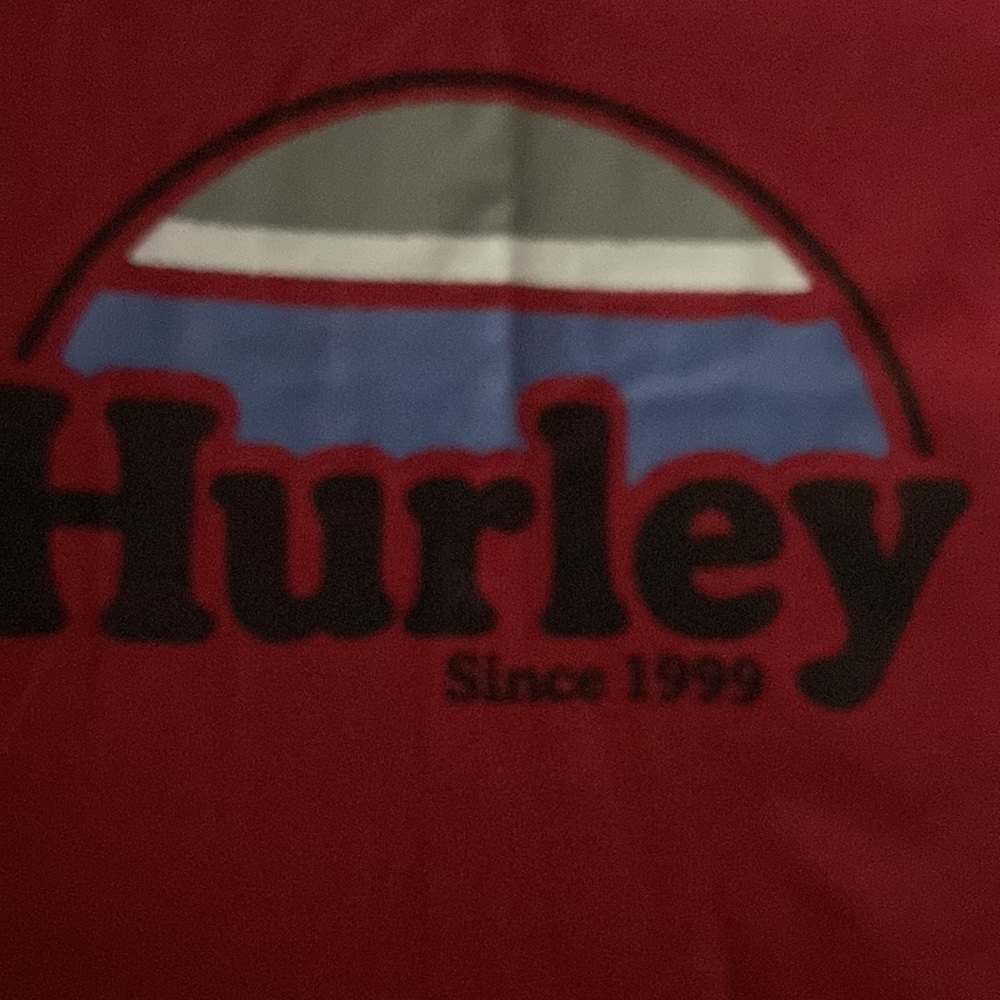 Hurley - Picture 2 of 4